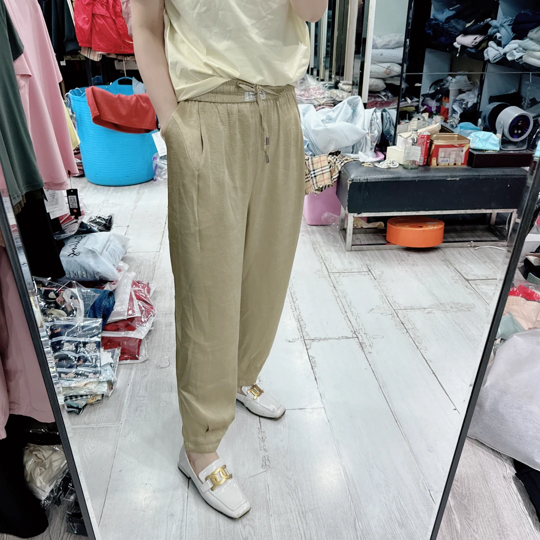 超滑溜凉感醋酸小哈伦2色休闲裤2515美