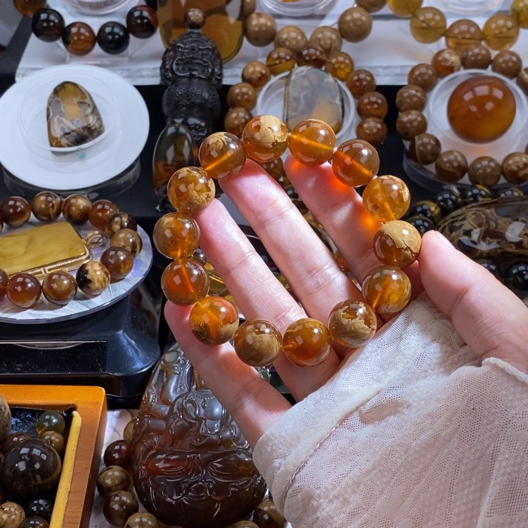 琥珀未镶嵌珠宝奇石