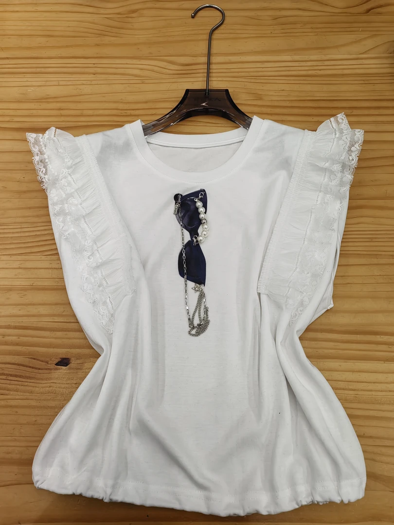 圆领重工简约飞飞袖蕾丝T恤25626