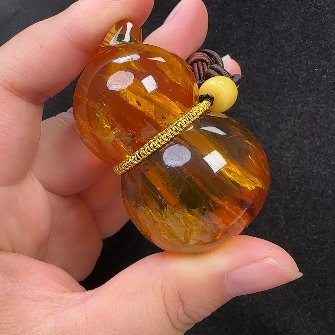 虫珀未镶嵌珠宝奇石