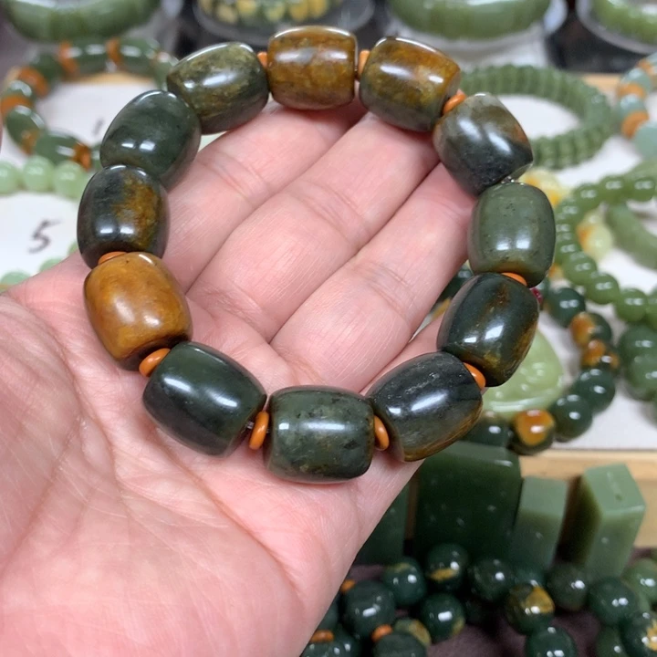 和田玉未镶嵌珠宝奇石