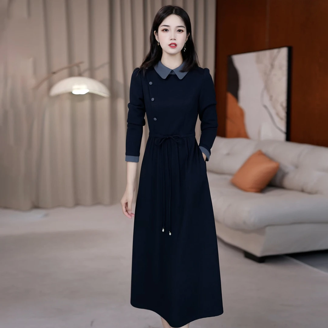 假两件气质翻领连衣裙女2025秋季新款妈妈装时尚百搭显瘦中长裙子