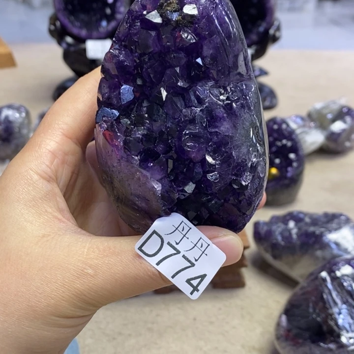 未镶嵌大型摆件（非配饰）水晶