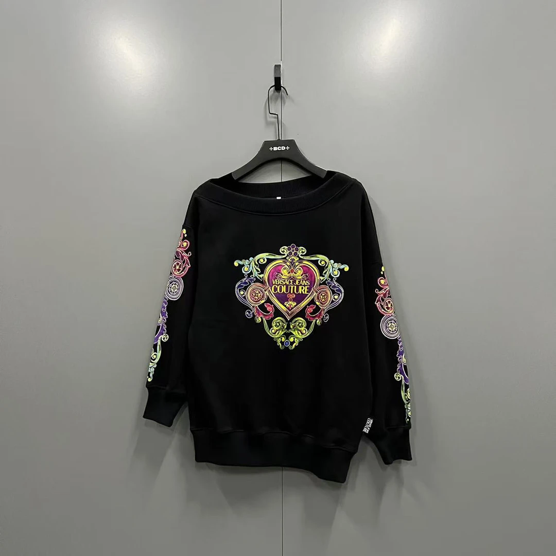 全新未使用 VERSACE/范思哲 （bb）花卉卫衣 XS码