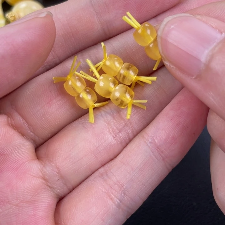 琥珀裸石未镶嵌多样性发货发一个49