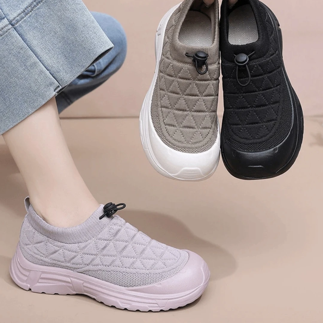 新款春秋防滑休闲百搭运动鞋一脚蹬软底舒适轻便久穿不累脚女鞋