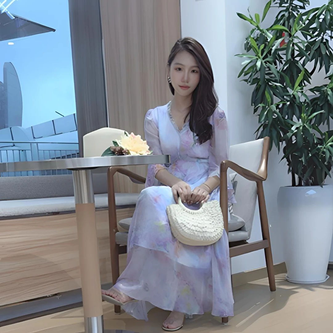 9007夏气质设计师百搭印花收腰轻奢女士夏季真丝连时尚夏碎花裙