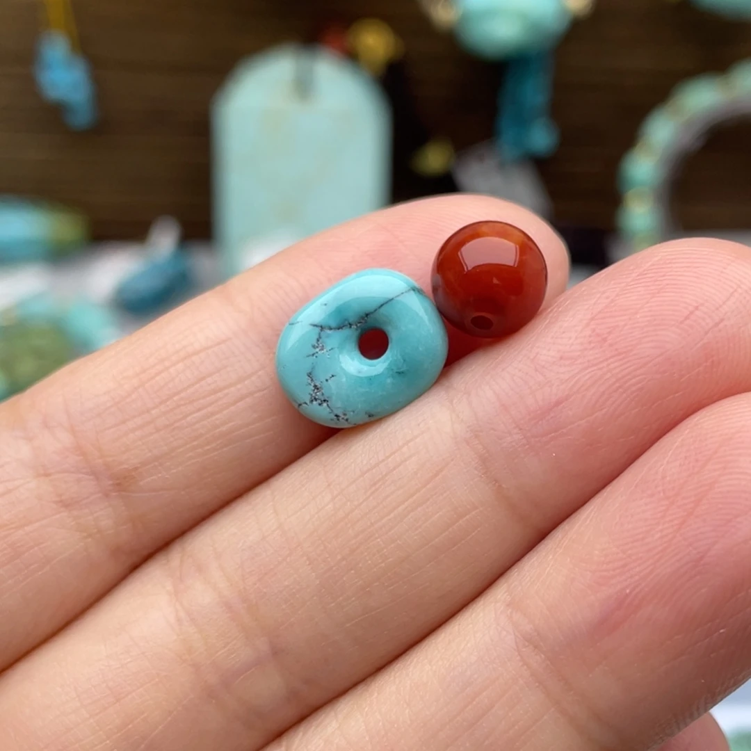 南红玛瑙未镶嵌珠宝奇石