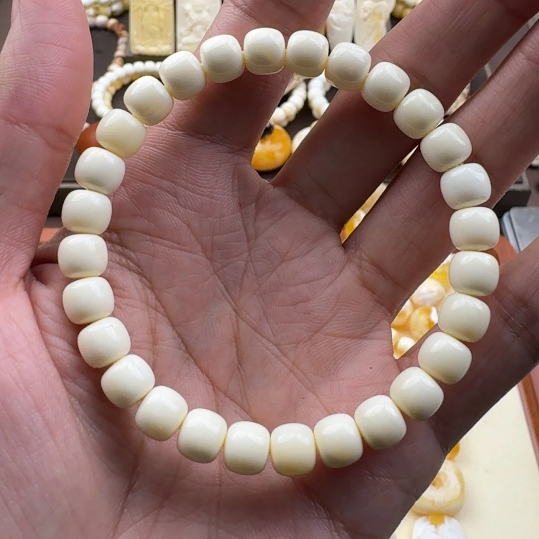 琥珀未镶嵌裸石蜜蜡