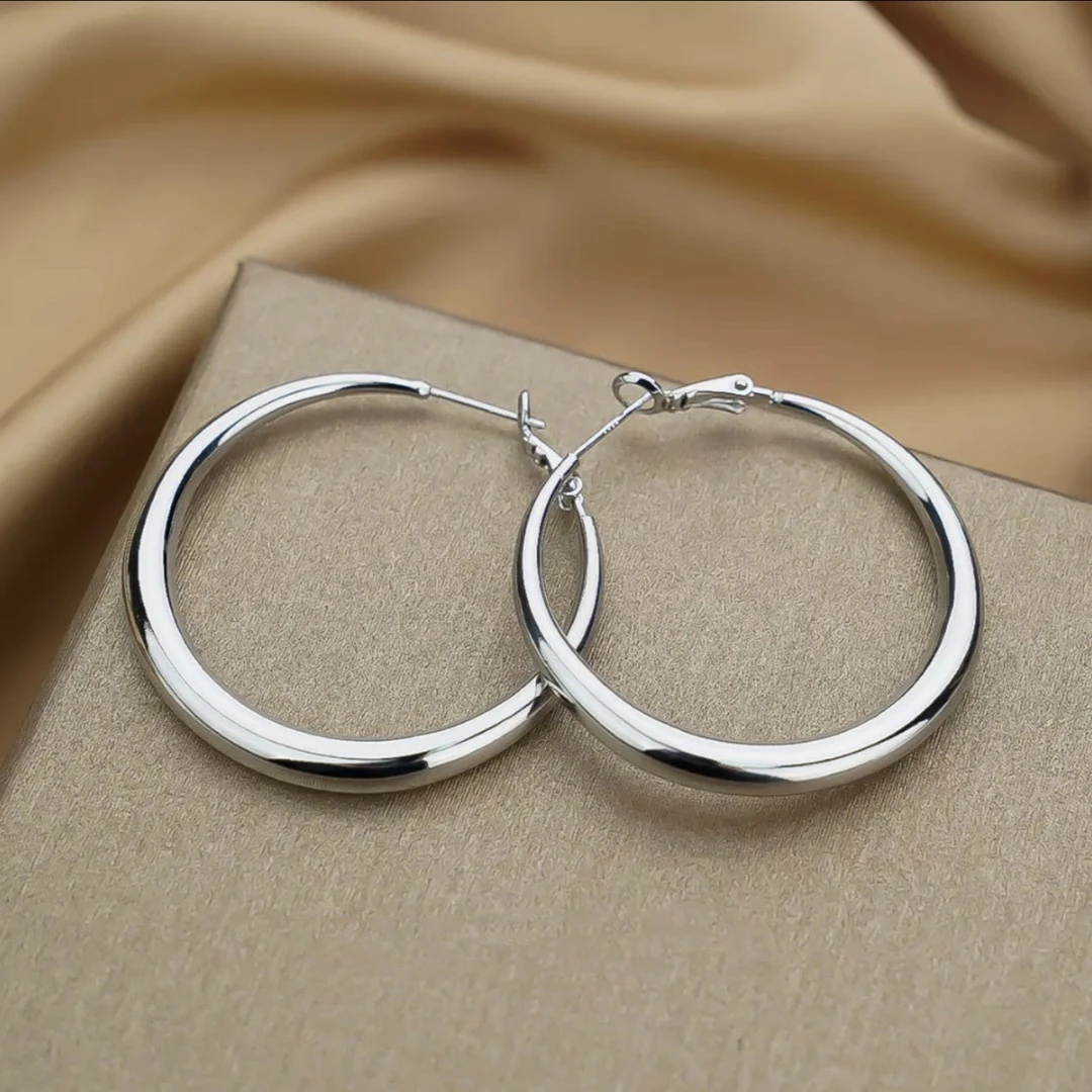 铜合金耳饰 仙气圈圈耳环女气质高级感轻奢港风夸张大圈耳饰耳圈