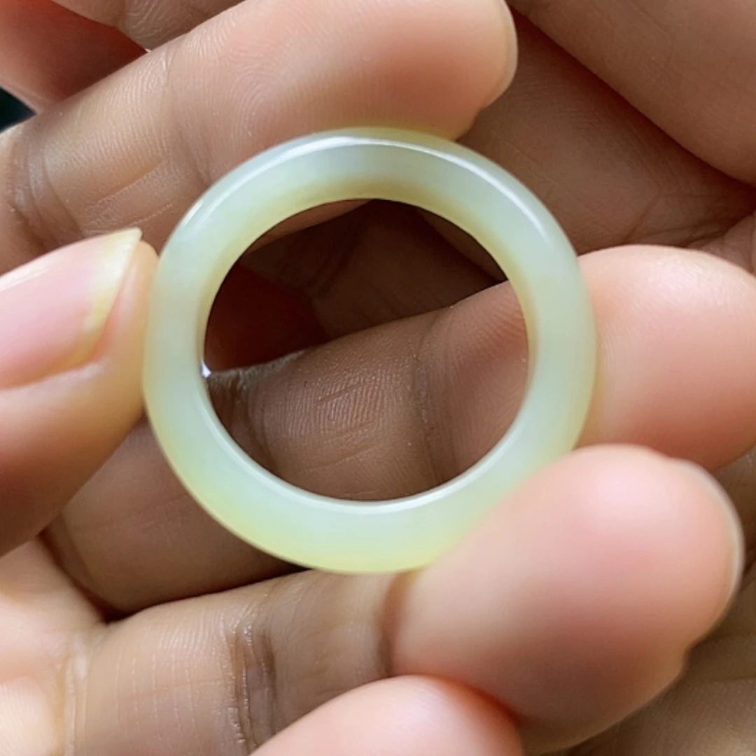 【闪购商品】和田玉挂件未镶嵌圆**姐