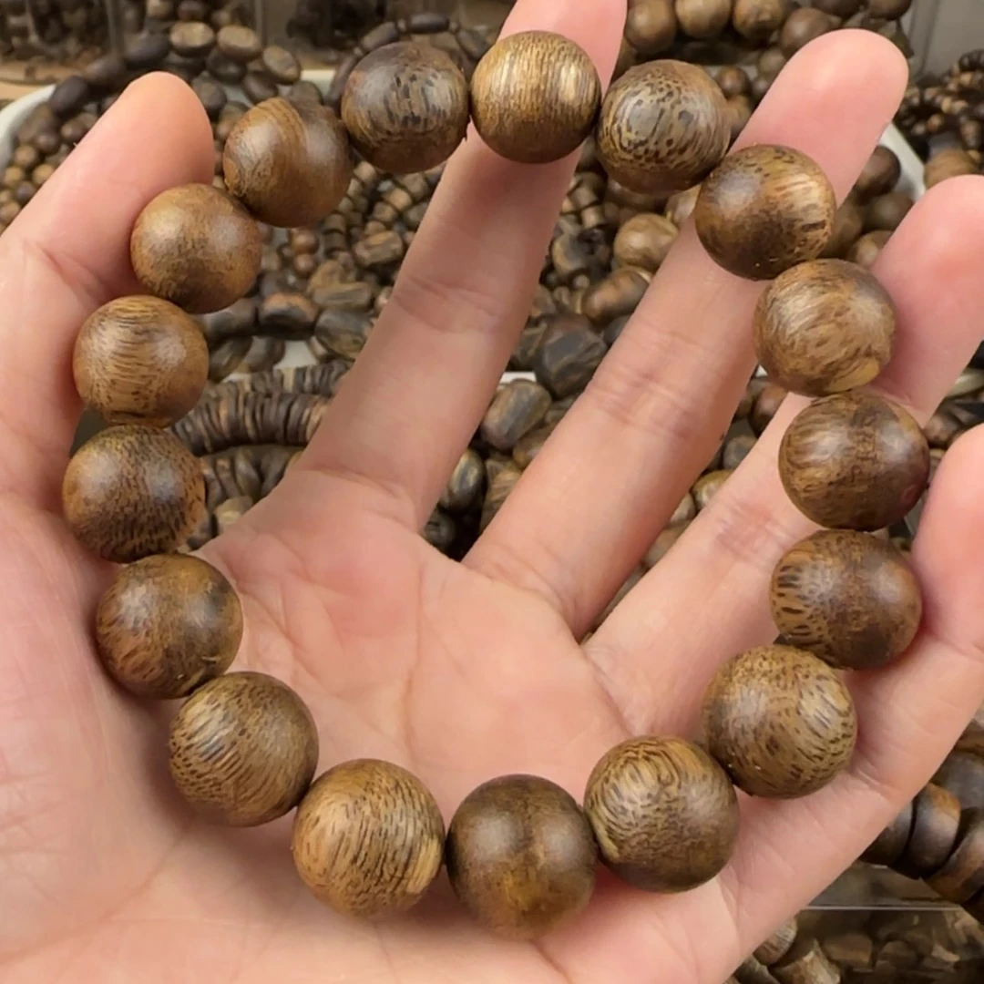 【闪购商品】沉香手串超*星奇楠手串13.7克卡1.3