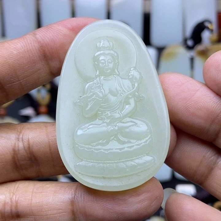 颈饰未镶嵌和田玉