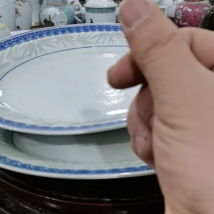 景德镇当代陶瓷工艺品忠**亶