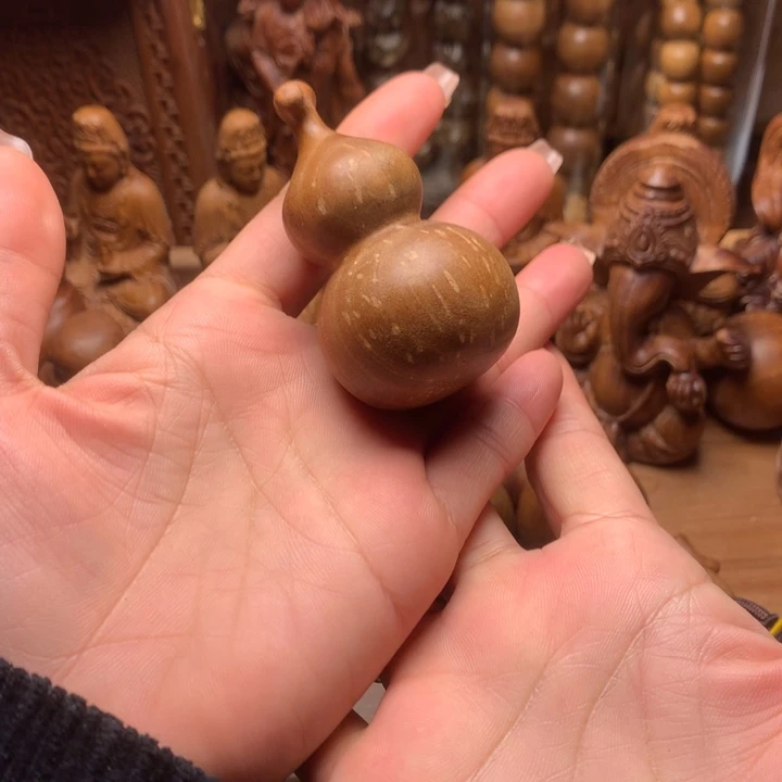 檀香木其他老山檀香手把件