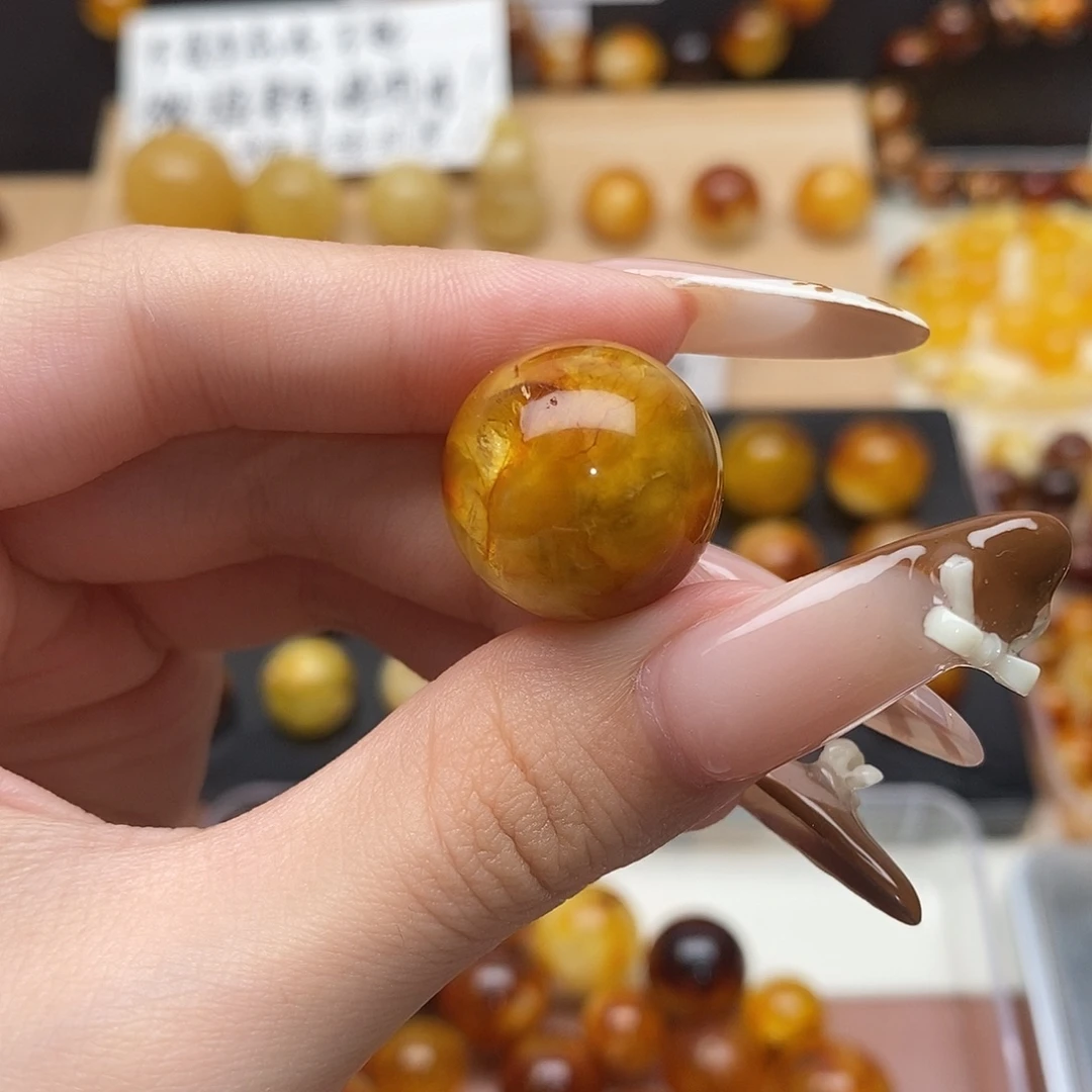 花***零裸石虫珀未镶嵌蜜蜡