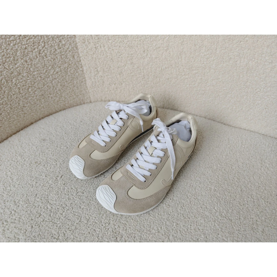 老王甄选 夏季新款时尚潮流拼色款女士丑萌德训鞋