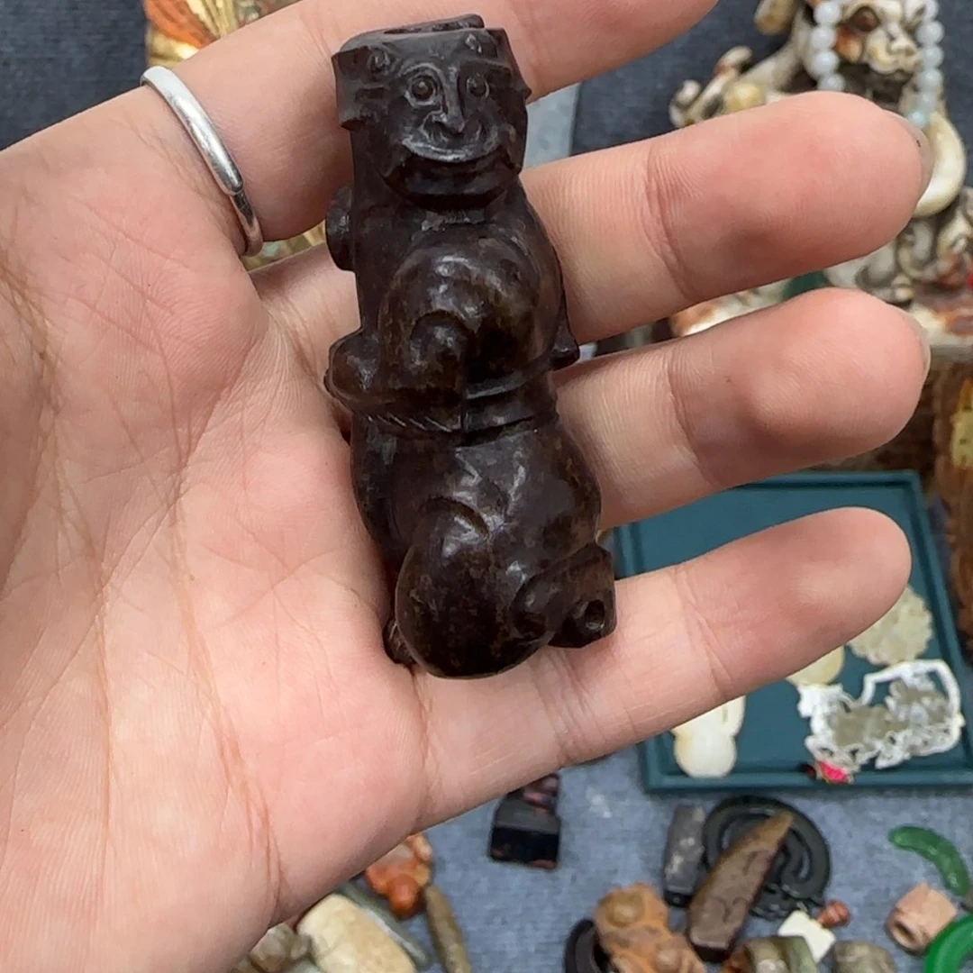 未镶嵌和田玉（糖玉）挂件