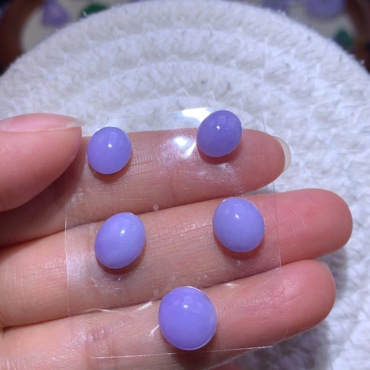 翡翠散珠浓紫蛋面