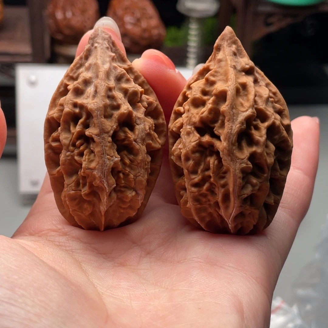 文玩核桃把件小楸千磕尖28