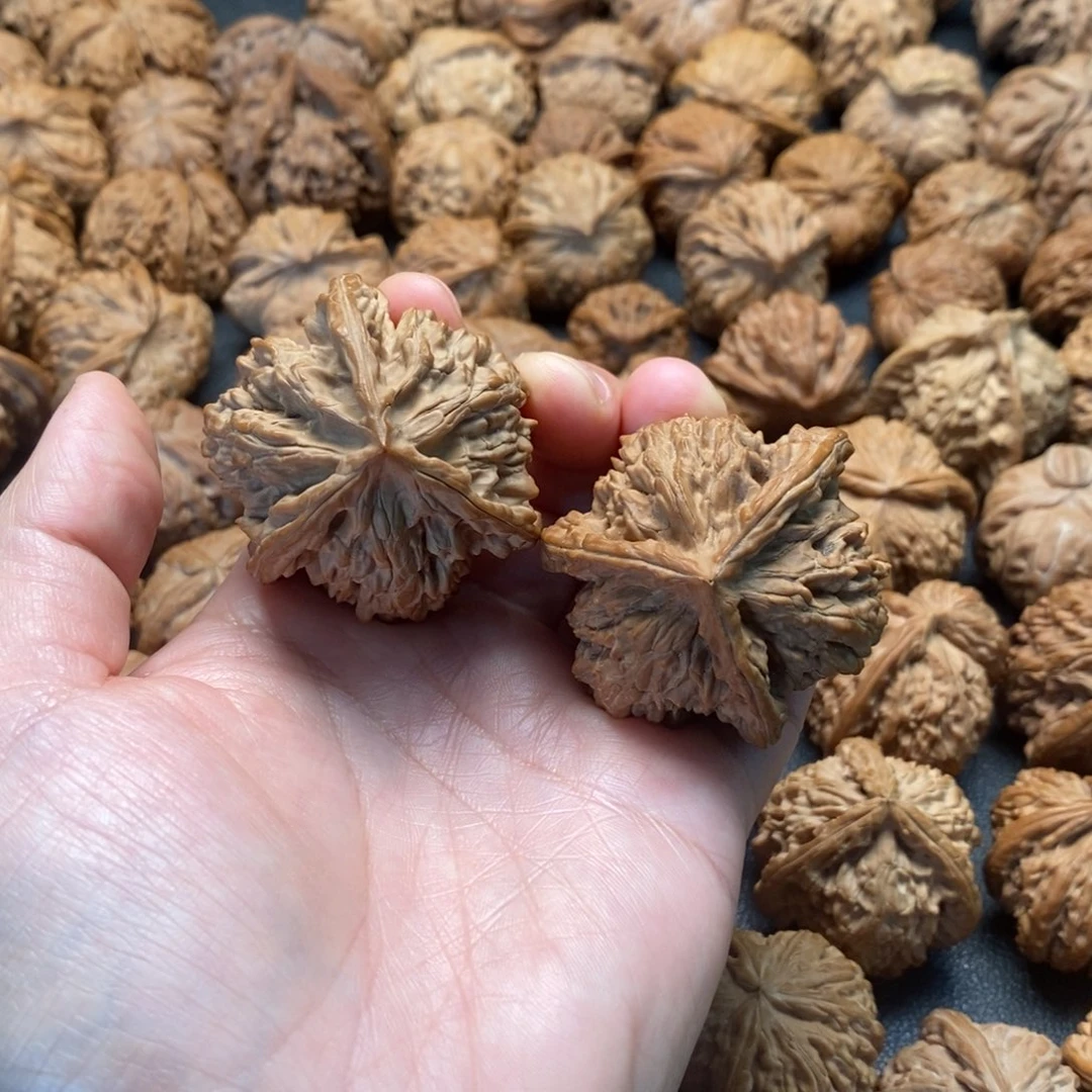 把件文玩核桃45盘龙虎头三棱