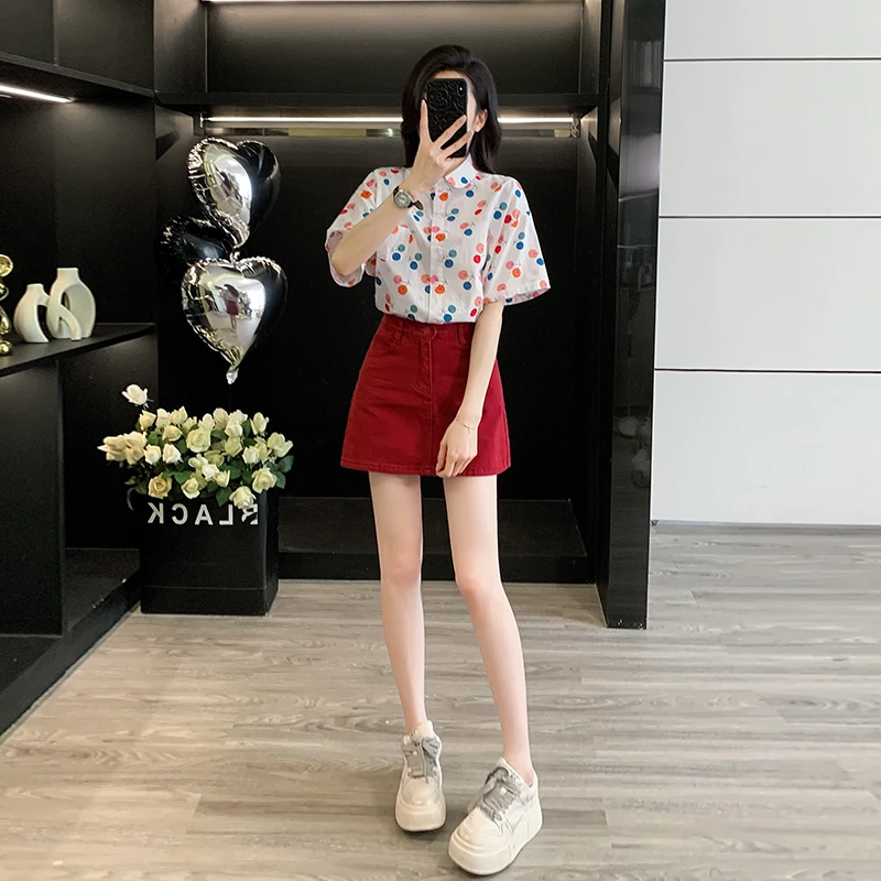 女装夏装套装2025新款爆款樱桃印花白色短袖衬衫深红色牛仔半身裙