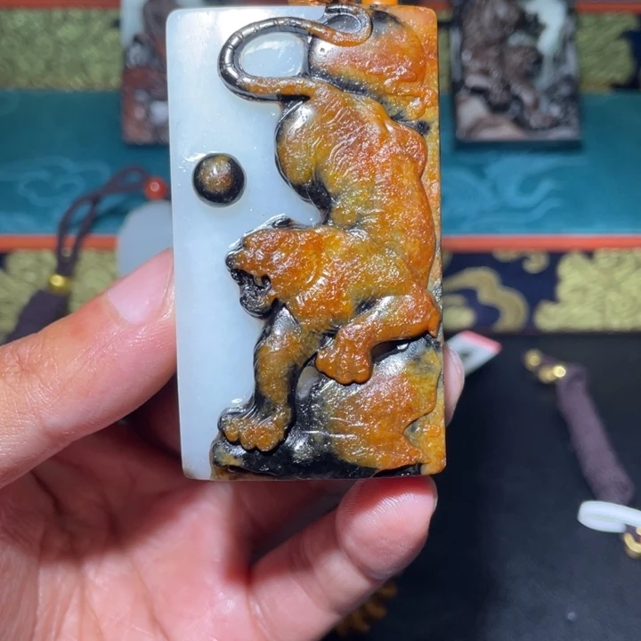 石***缘和田玉未镶嵌颈饰J