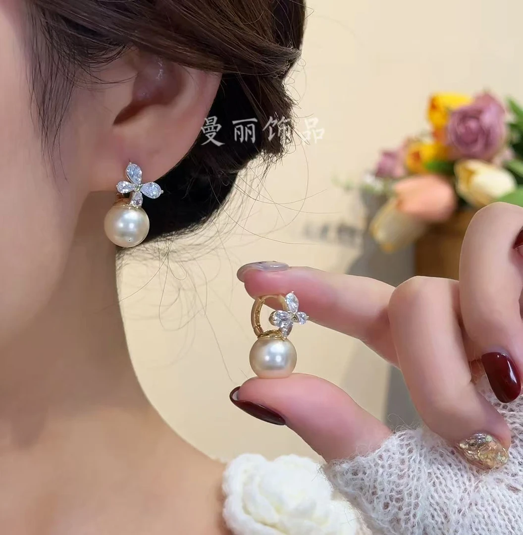 铜合金耳饰 2025轻奢百搭蝶落锆珠耳环