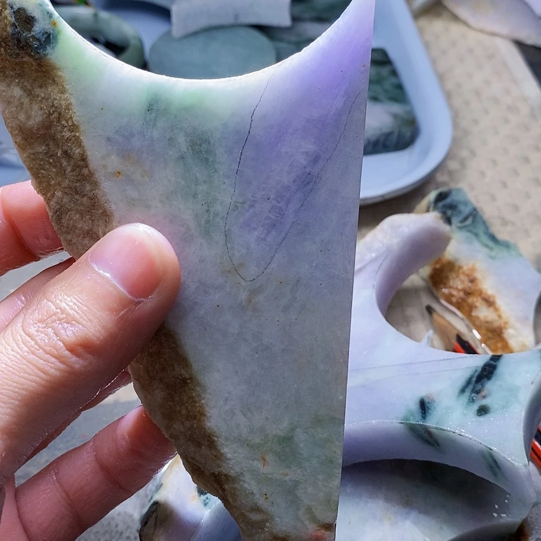 消***@翡翠未镶嵌颈饰8888