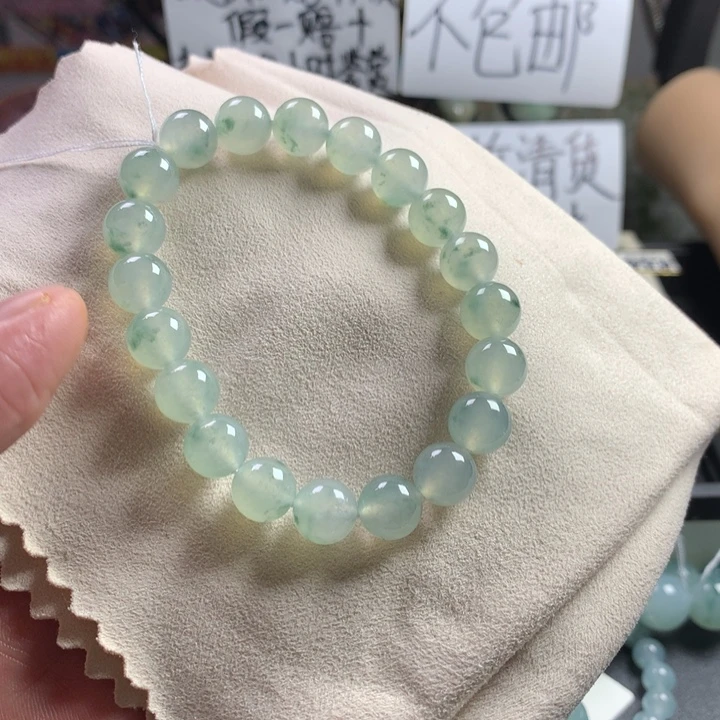 疯***娜定制翡翠未镶嵌卡