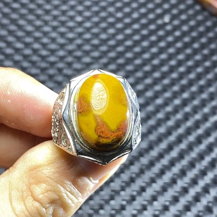 玛瑙/玉髓颈饰未镶嵌诸****。