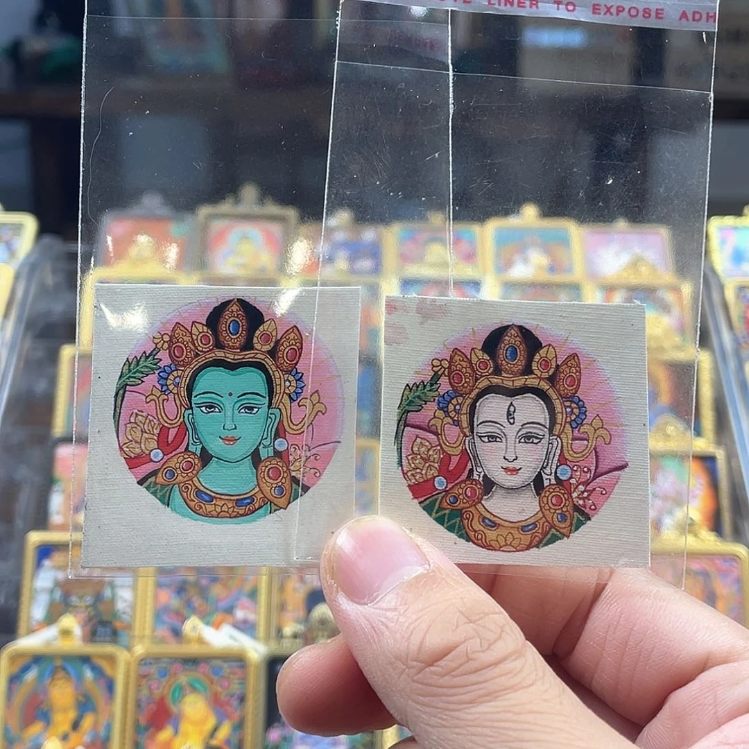 吊坠绿度母和白度母