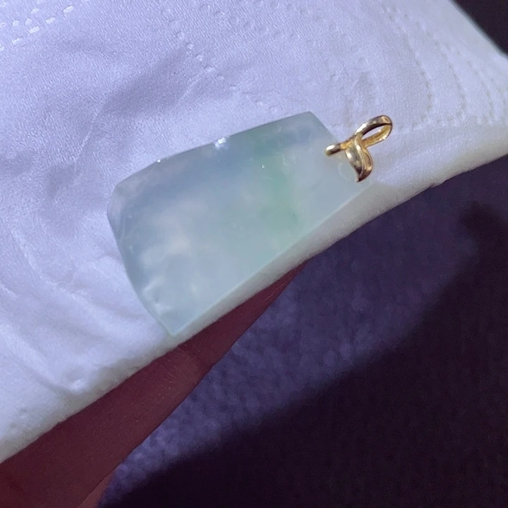 颈饰18K金镶嵌翡翠翡翠
