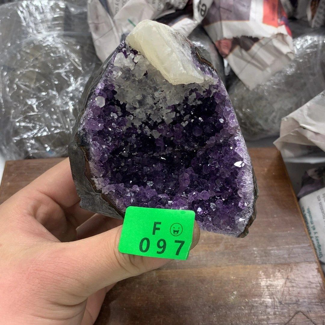 紫晶大型摆件（非配饰）未镶嵌