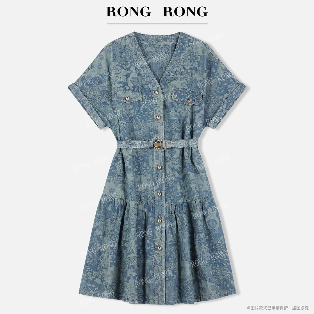 溶溶【季蓝花影】RONGRONG100棉V领提花收腰轻奢牛仔连衣裙F24X650L