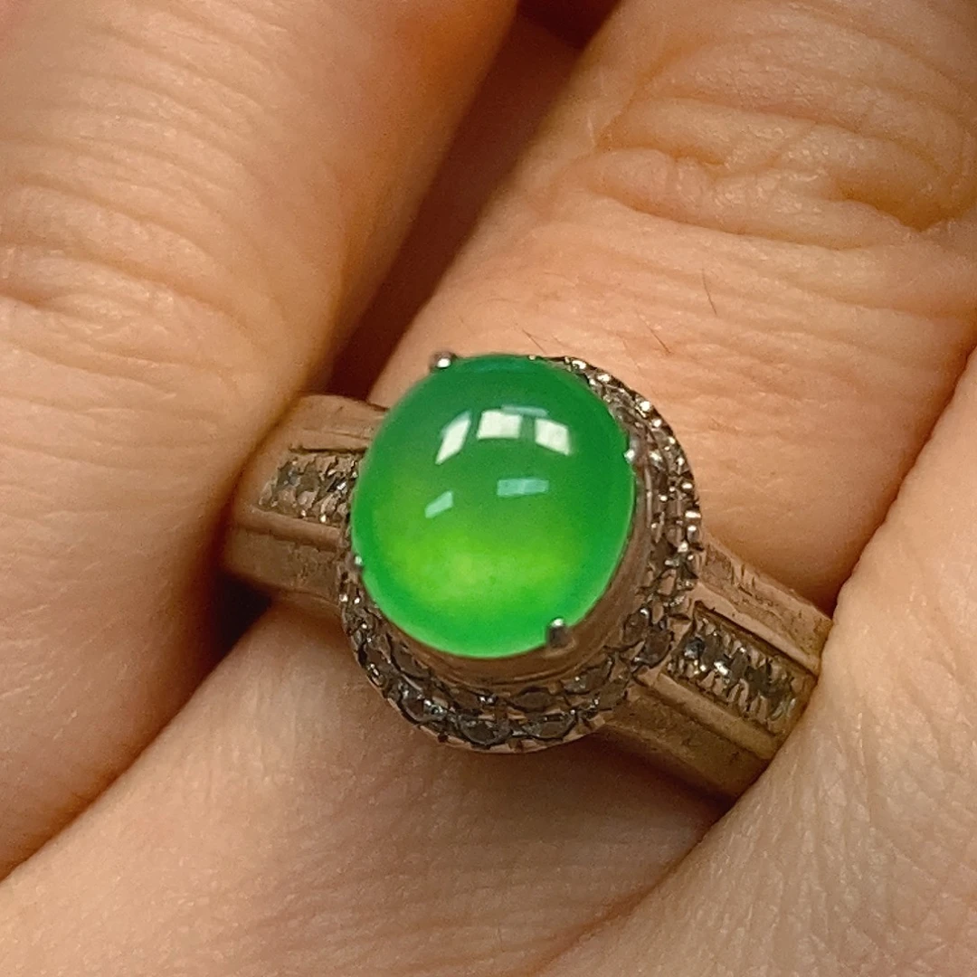 ****淋翡翠未镶嵌戒指翡翠蛋面