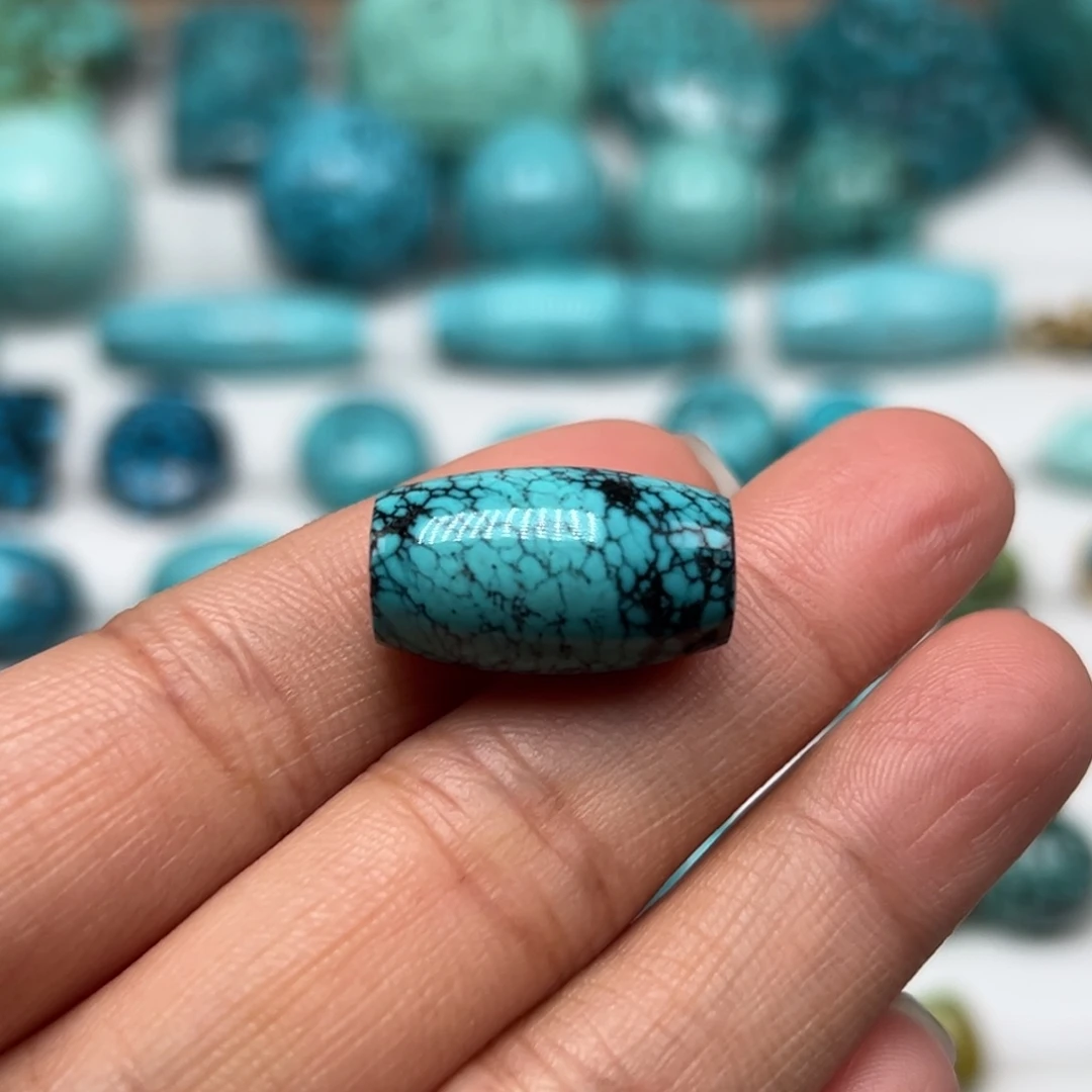 绿松石珠宝奇石未镶嵌蓝**?