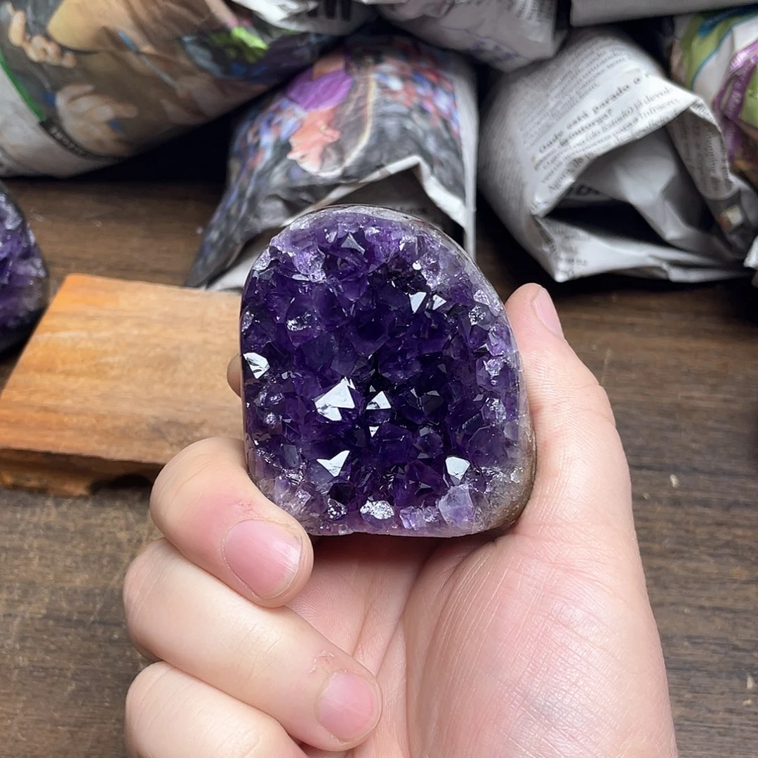 紫晶大型摆件（非配饰）未镶嵌