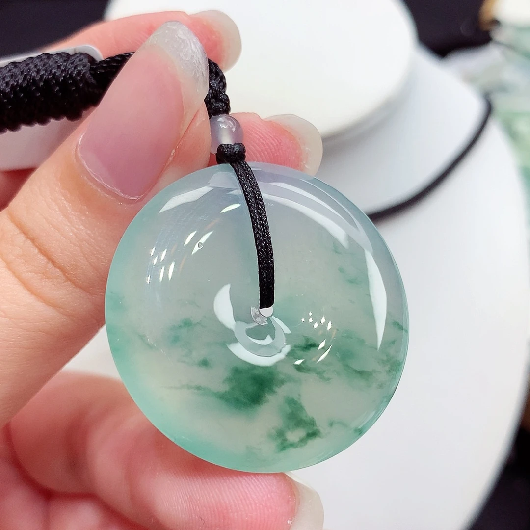 翡翠未镶嵌胸饰翡翠90，32.6/5.9