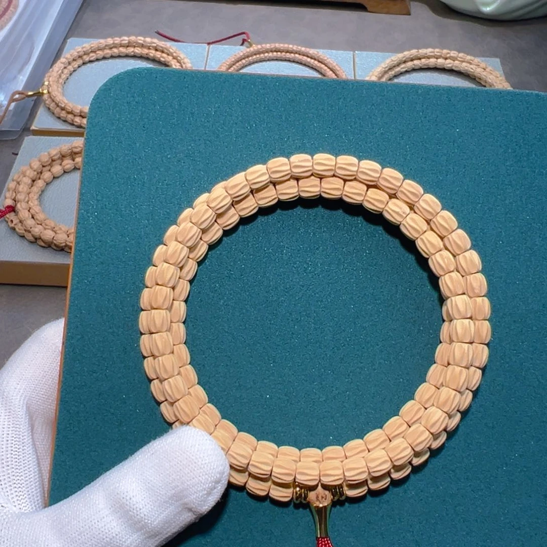 吊坠柏香籽/百香籽阿*顺鬼