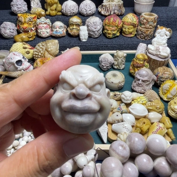 木小****⁺配饰鹿角雕刻大嘴