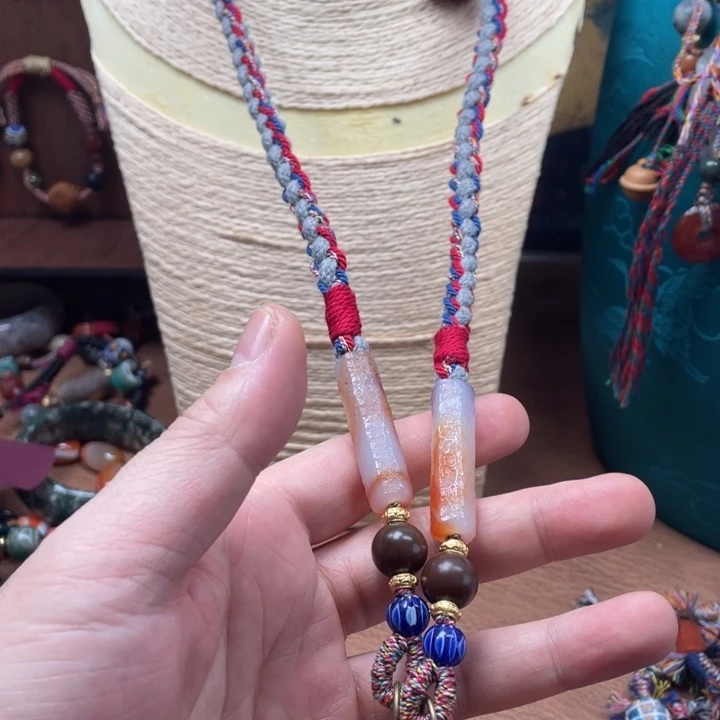 玛瑙/玉髓颈饰未镶嵌