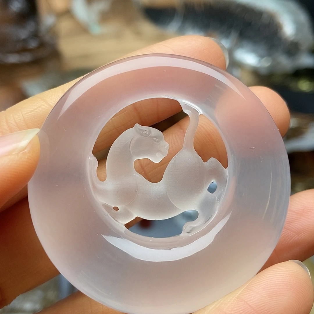 颈饰水晶未镶嵌吊坠