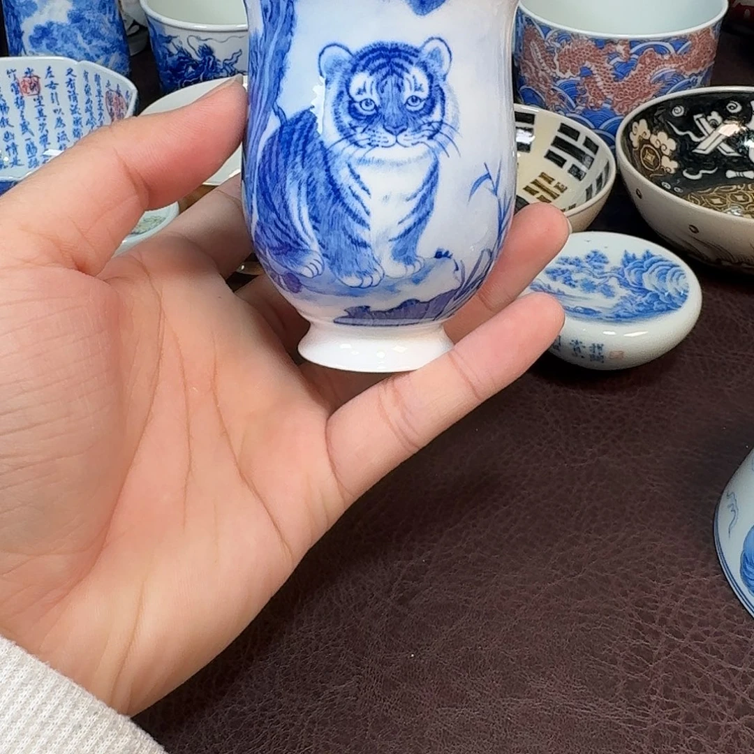 M***o现代景德镇陶瓷杯