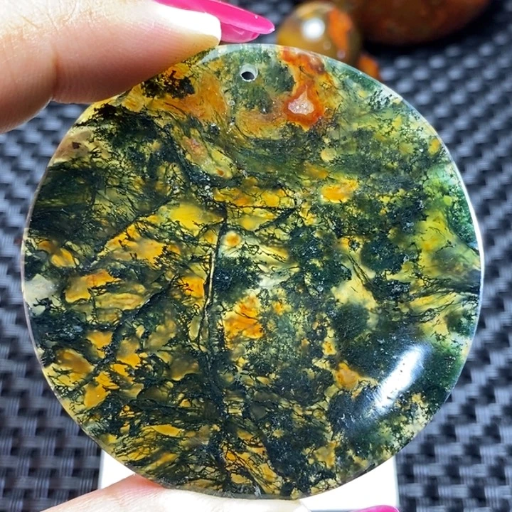 玛瑙/玉髓颈饰未镶嵌