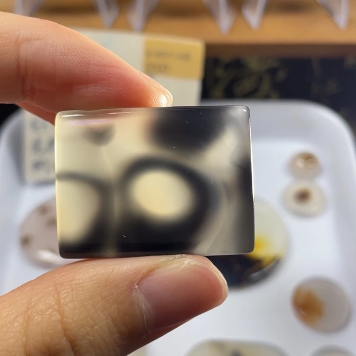玛瑙/玉髓未镶嵌牌子