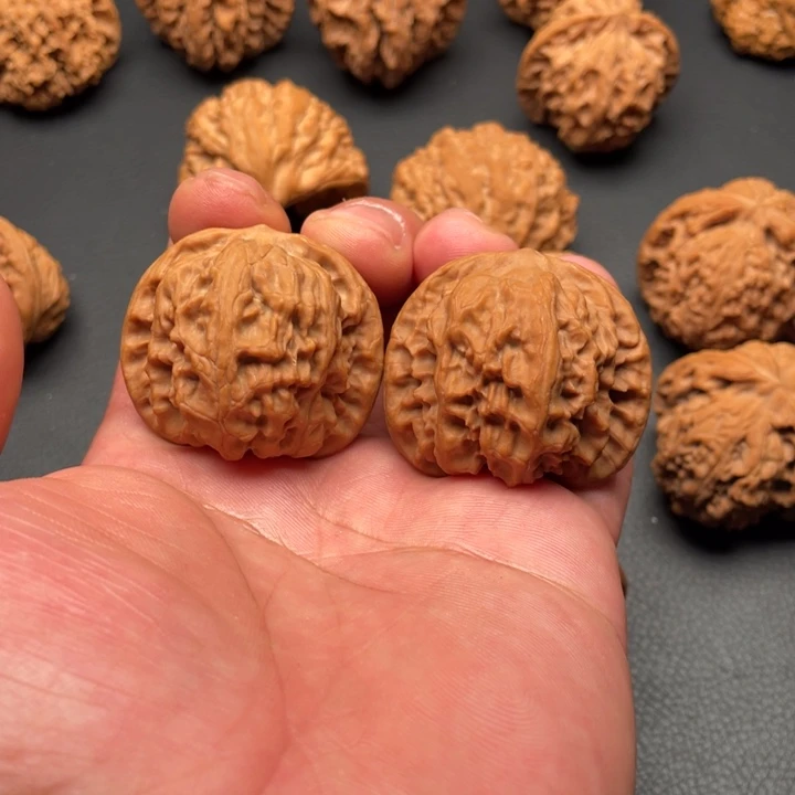 桃核吊坠野狼41➕尺寸