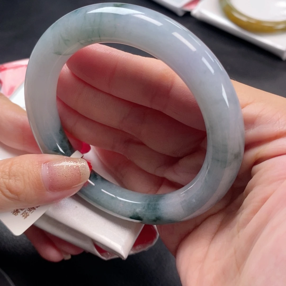 【闪购商品】未镶嵌手镯翡翠56圈口莫奈花园