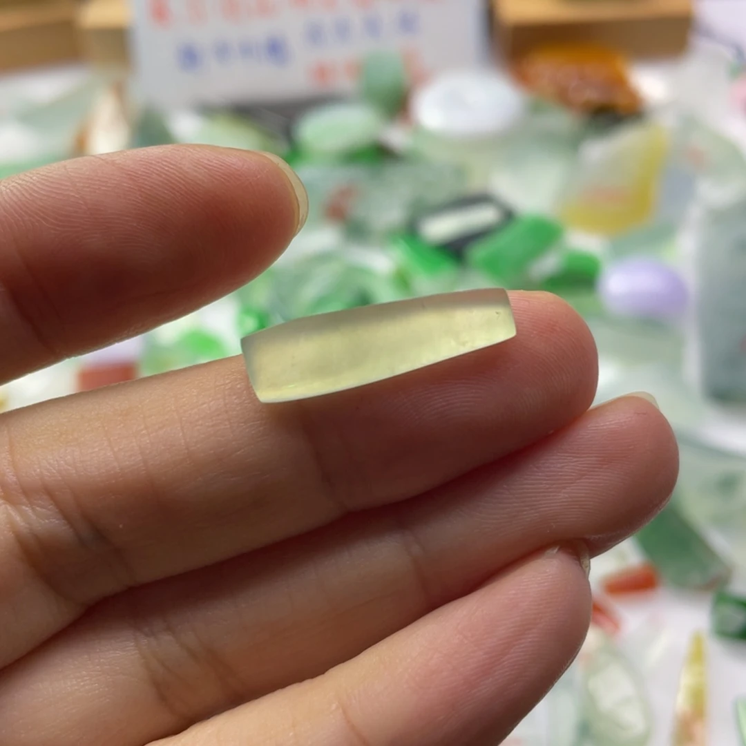 定制翡翠未镶嵌天然缅甸翡翠