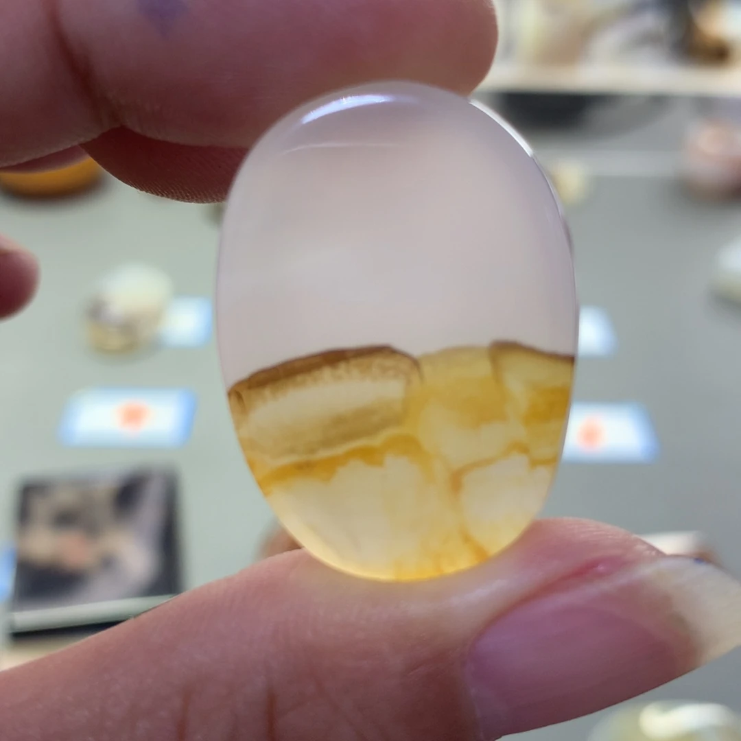 未镶嵌颈饰玛瑙/玉髓